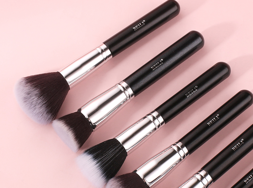 goat makeup brush